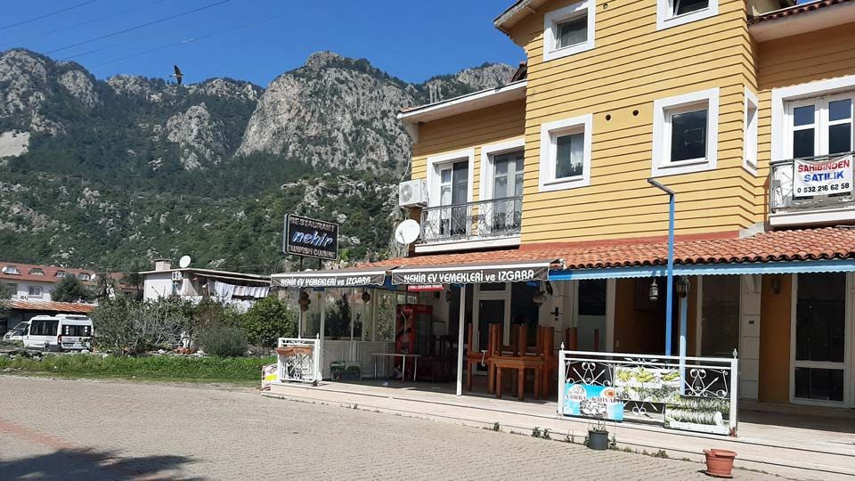 Esa from Surmen has taken over Nehir Restaurant