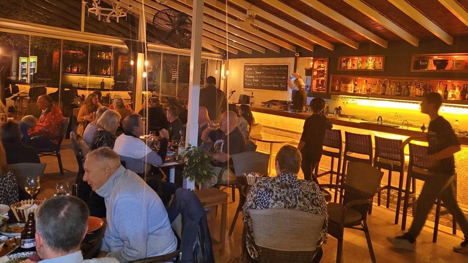 Packed out restaurant - all in a great cause